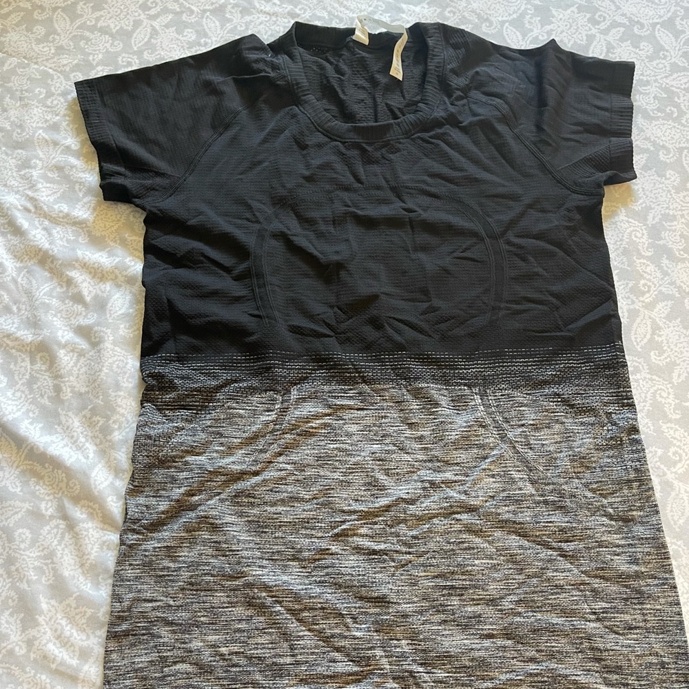 Lululemon Run Slim Swiftly Top